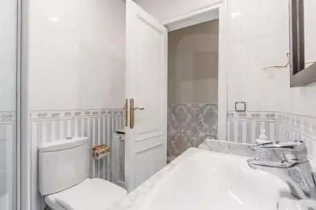Baño de Casa o chalet en venta en Madrid con Aire acondicionado, Calefacción y Terraza