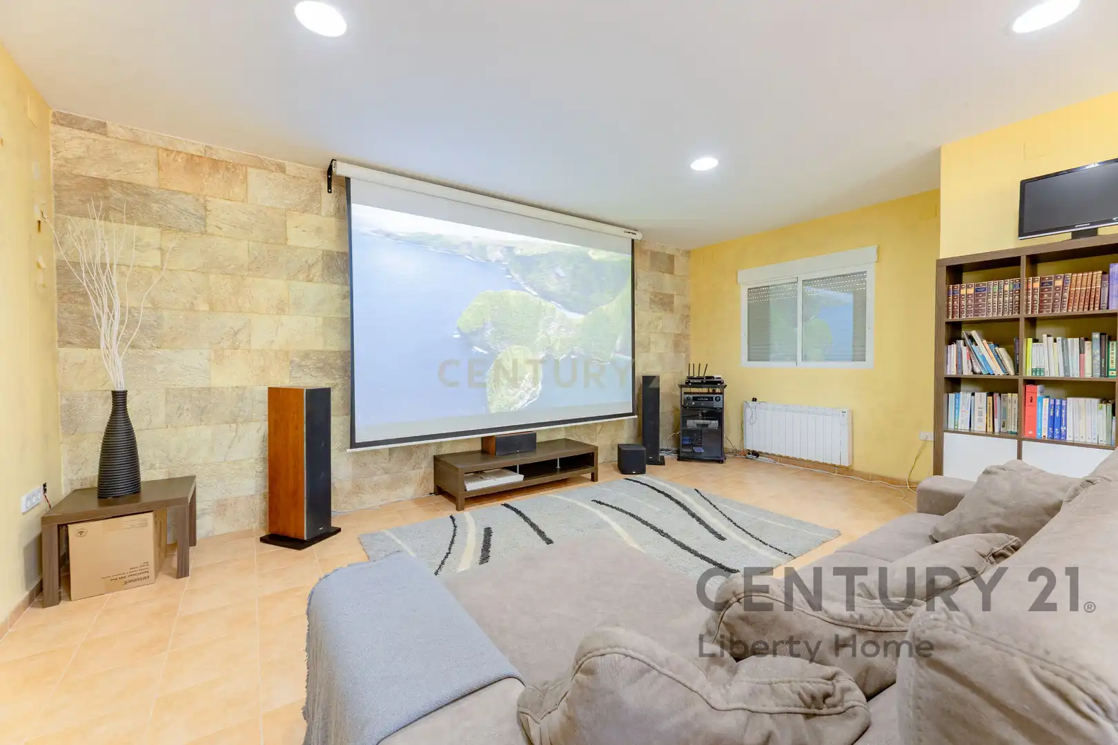 Sala d'estar de Casa o xalet en venda en Náquera amb Aire condicionat, Jardí privat i Traster