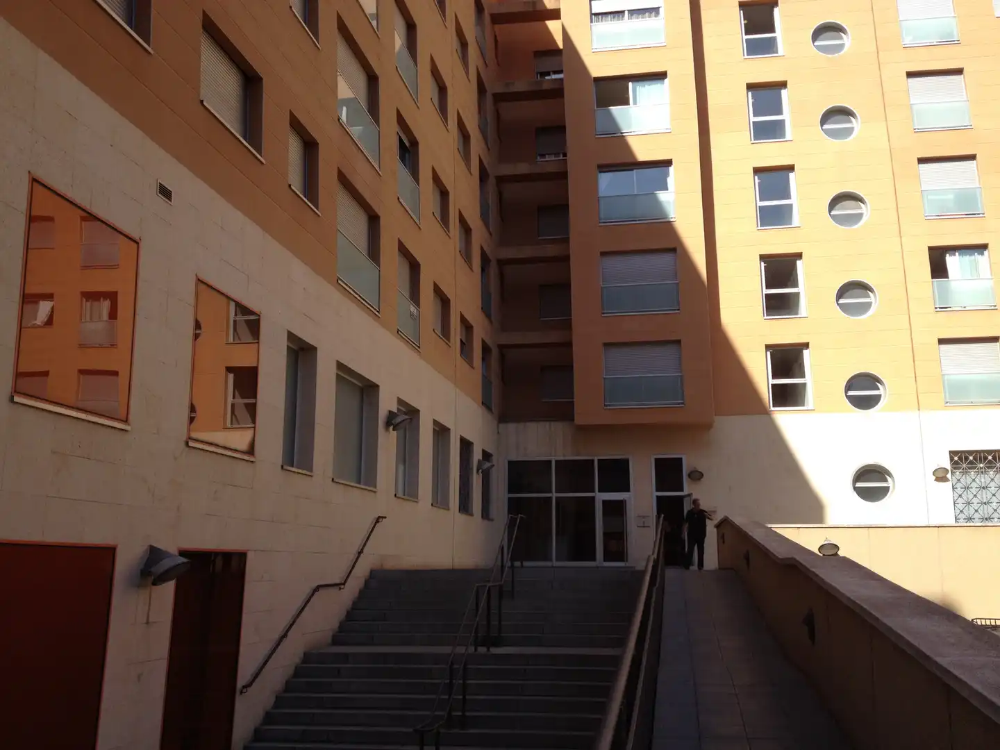 Exterior view of Apartments for sale in Tarragona  with Air Conditioner, Heating and Private garden