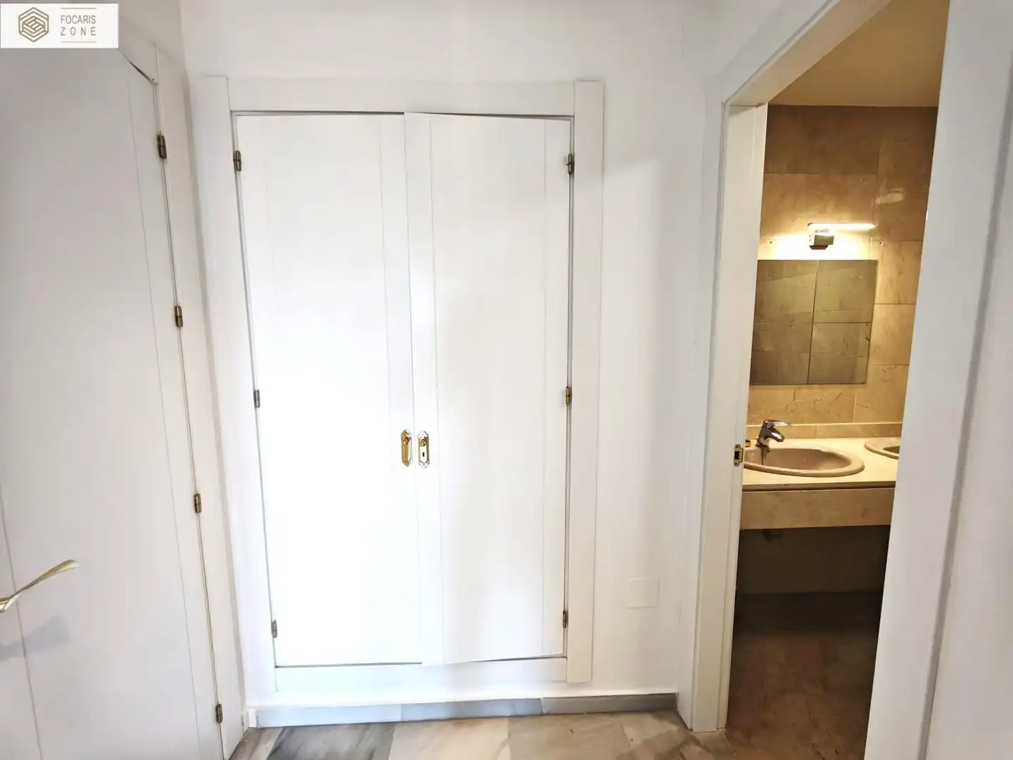Badezimmer von Wohnung zur Miete in Málaga mit Klimaanlage, Heizung und Terrasse