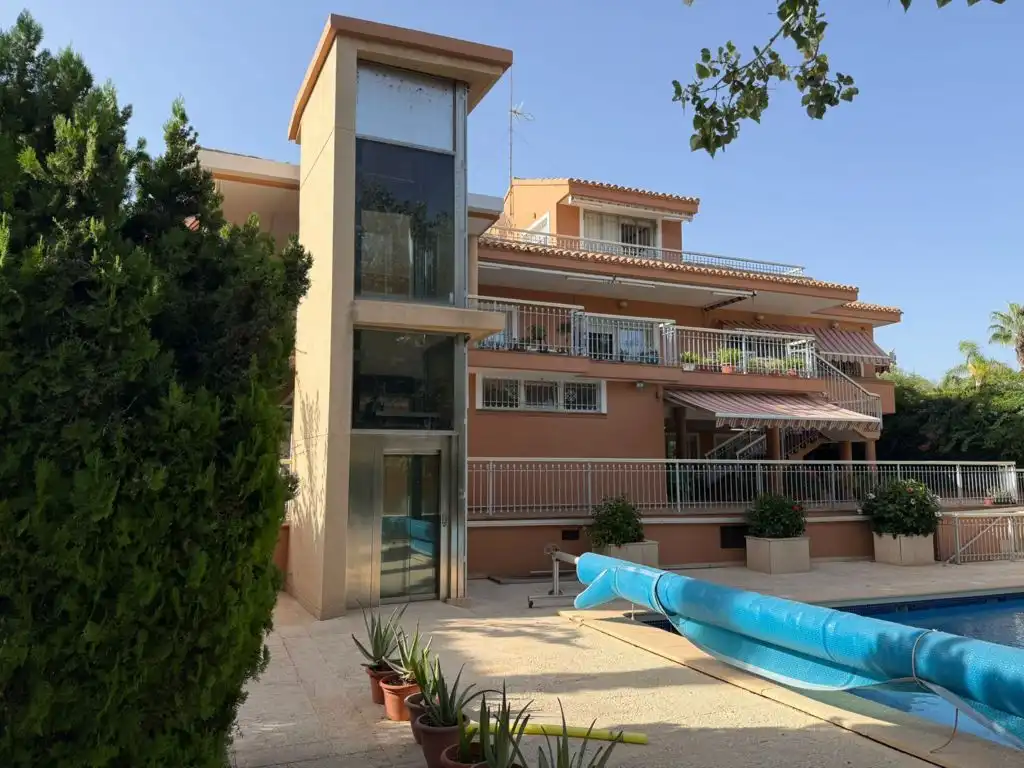 Xalet amb piscina en venda a Calle Juan Ramón Jiménez 41, imagen 5