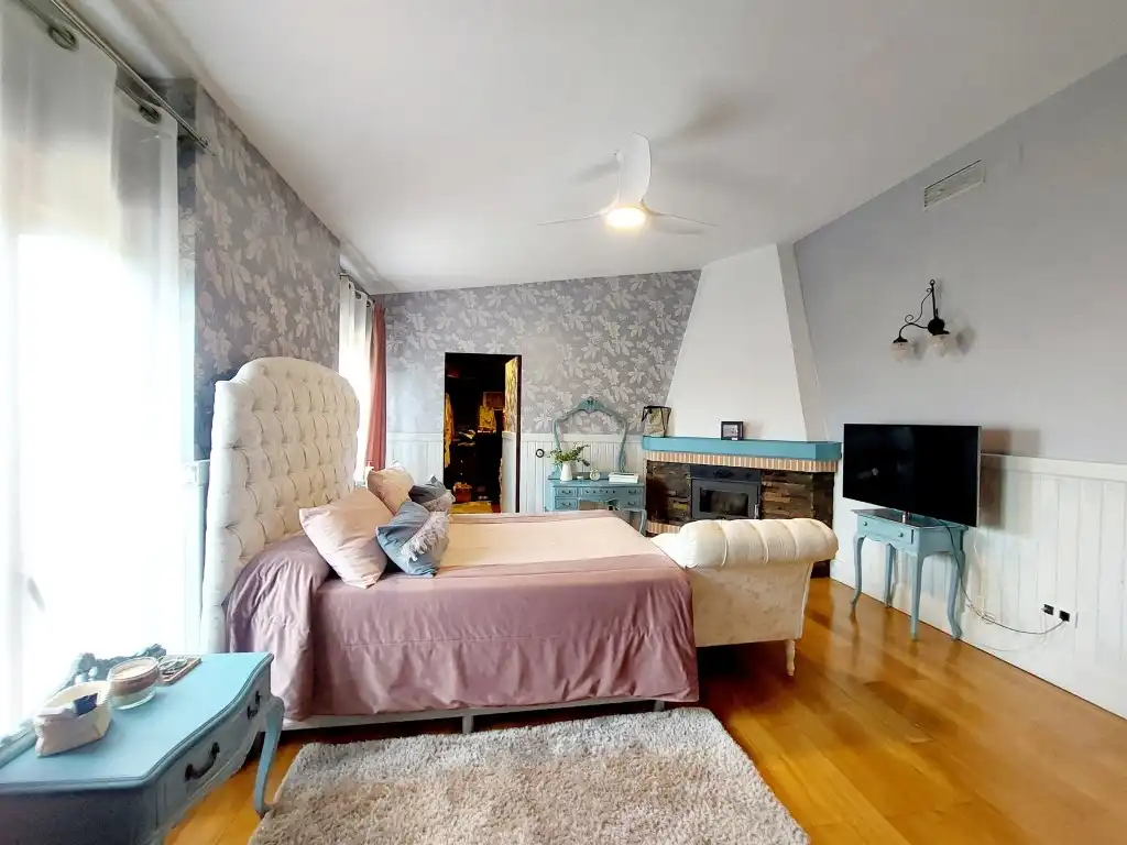 Dormitori de Casa o xalet en venda en Badajoz