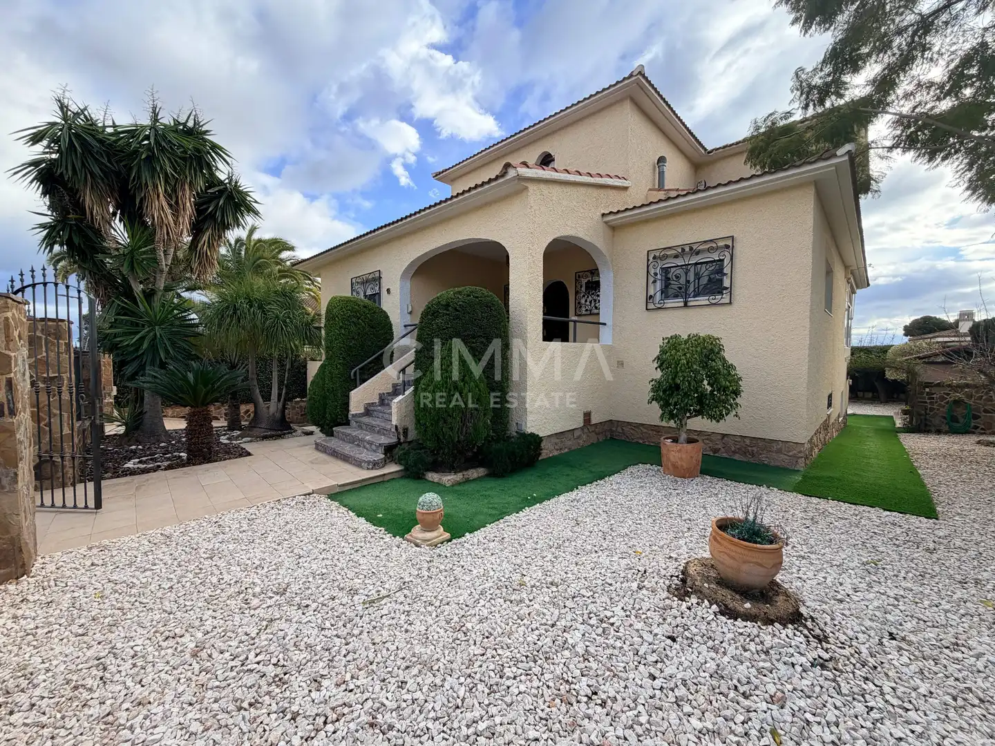 Vista exterior de Casa o chalet en venta en Benidorm