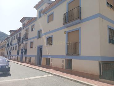 Apartament en venda a CL SANT RAMON-XIRLES,41 Esc:1 Pl:0 Pt:D Polop (Alicante), 33