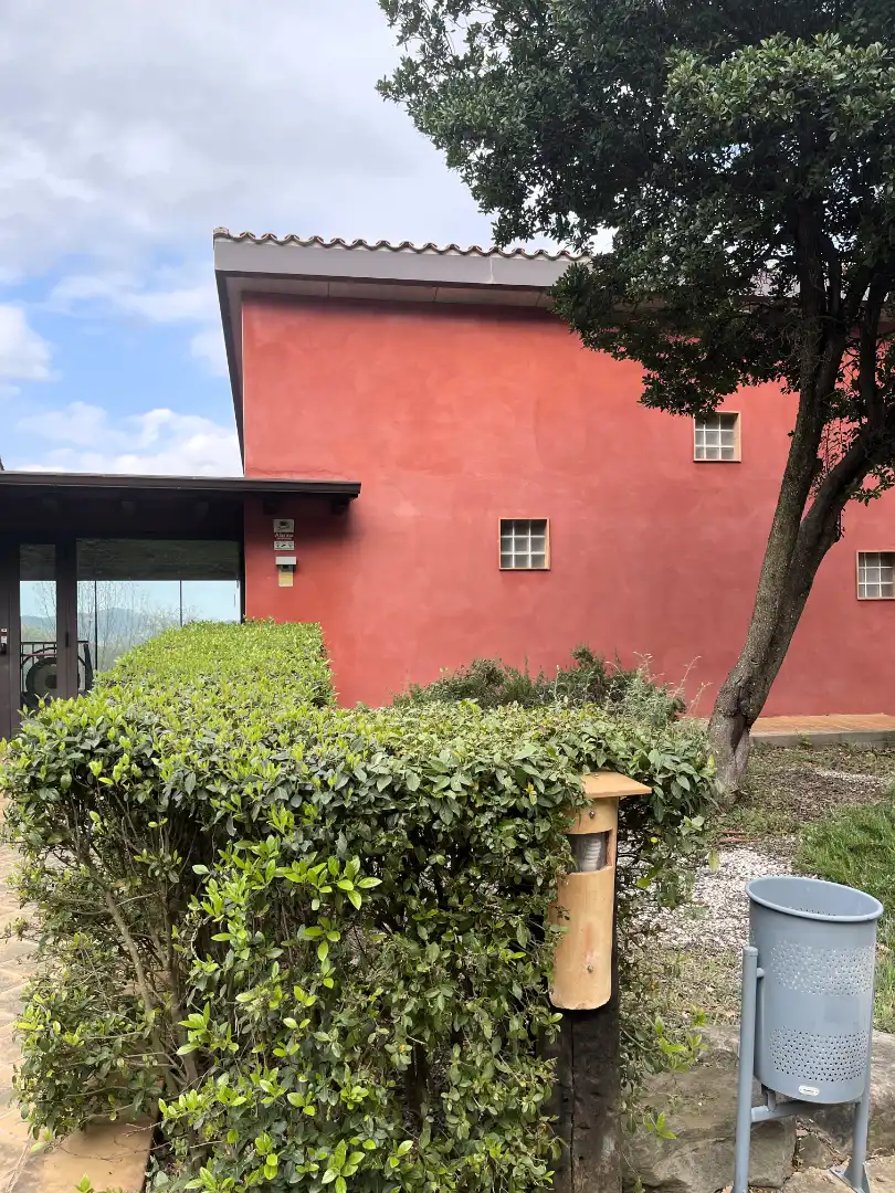 Vista exterior de Finca rústica en venda en Mieres (Girona) amb Calefacció, Parquet i Terrassa