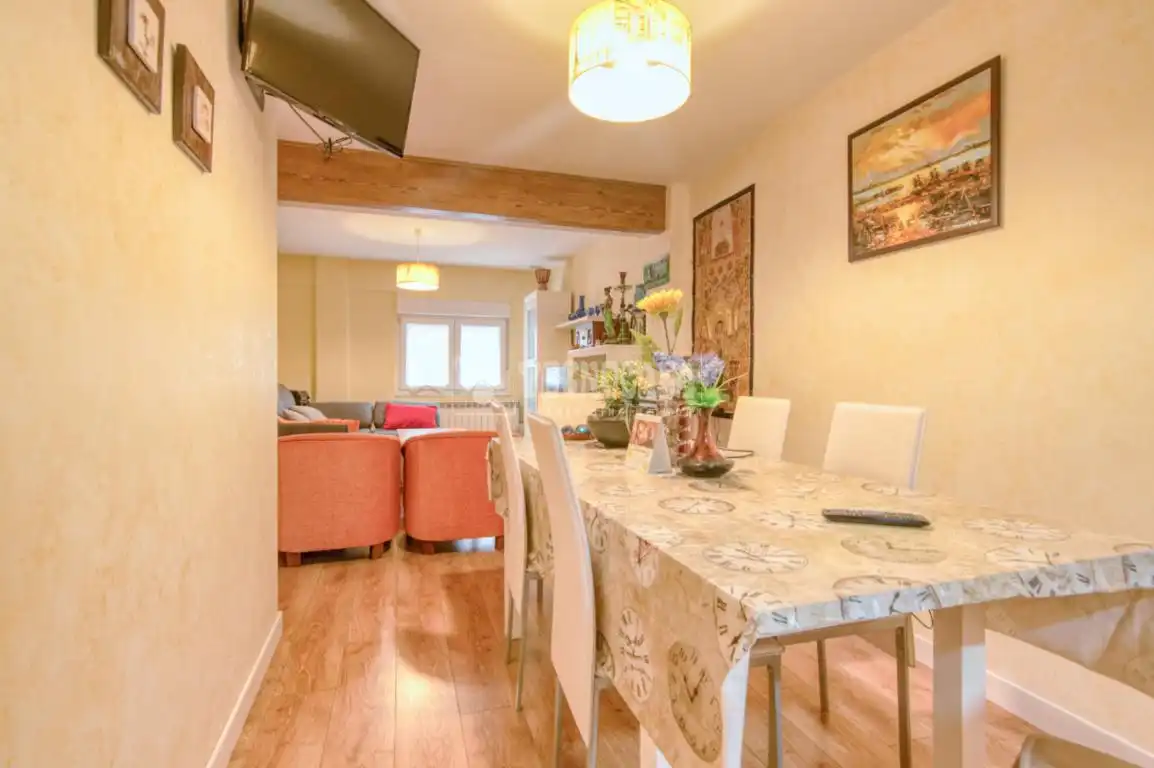 Comedor de Piso en venta en Salamanca con Aire acondicionado
