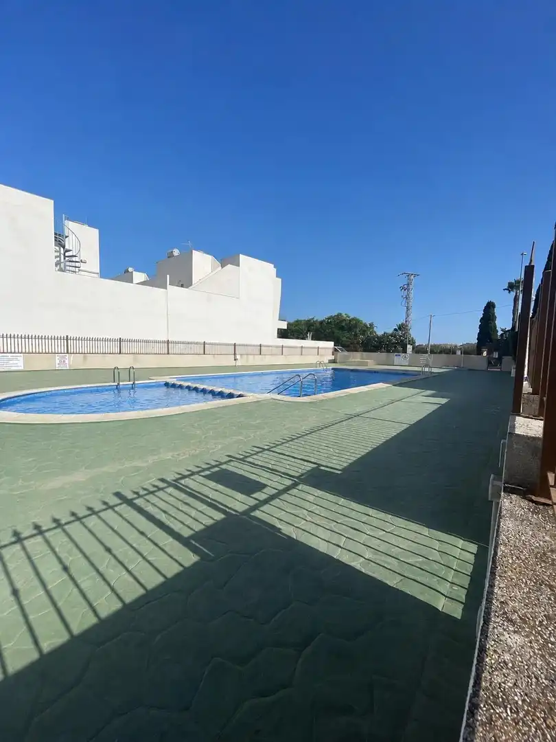 Bungalow amb piscina en venda a Daya Vieja, imagen 2