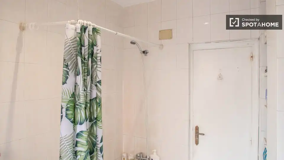 Room in Justicia - Chueca