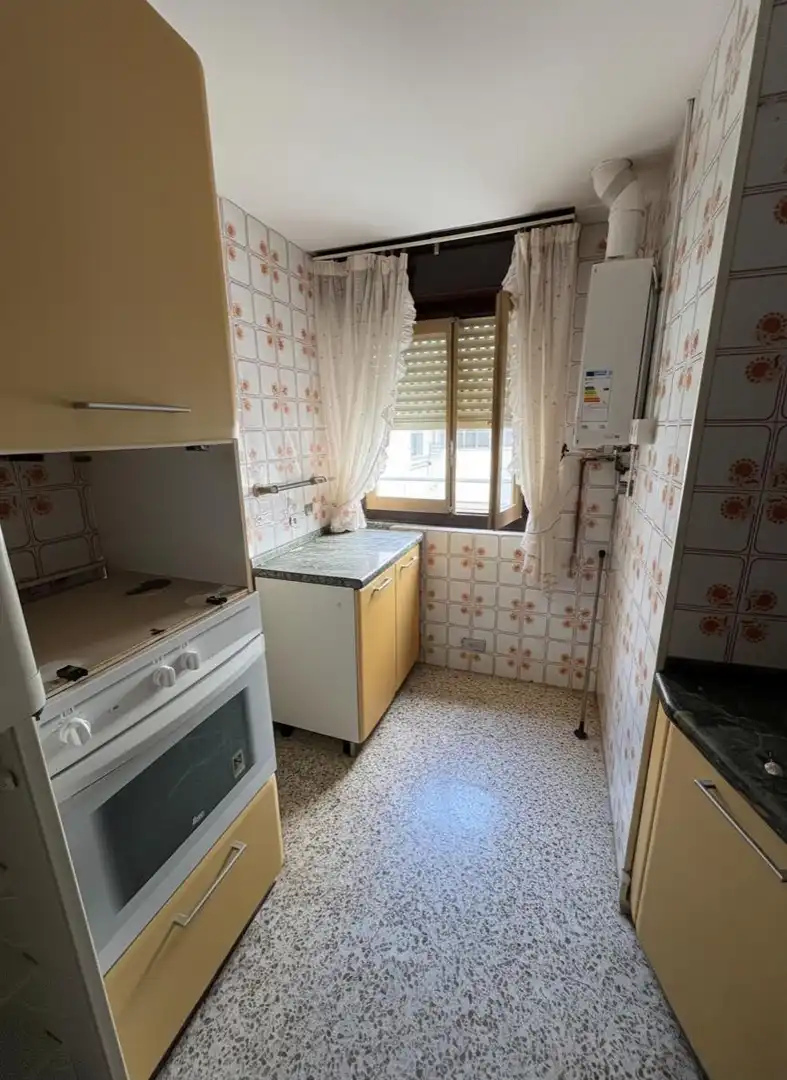 Piso en venta en Calle Calle Benito Cellier, Hornos Púnicos