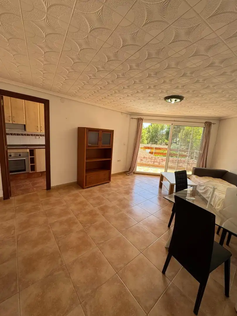 Flat with terrace for sale in Calle ESMERALDA-LAS PEDRIZAS, imagen 4