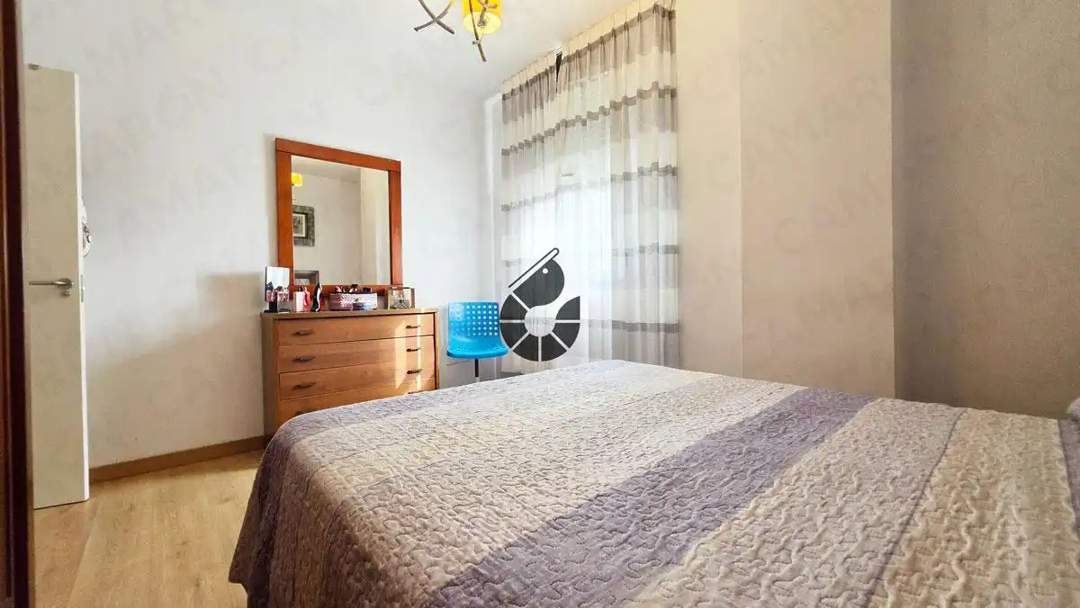 Bedroom of Flat for sale in Mairena del Aljarafe  with Air Conditioner and Storage room