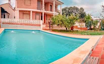 Swimming pool of House or chalet for sale in Villafranca de Córdoba  with Air Conditioner, Storage room and Swimming Pool