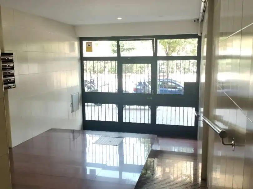 Flat with lift for sale in Carrer de Dolores Ibarruri 35, imagen 9