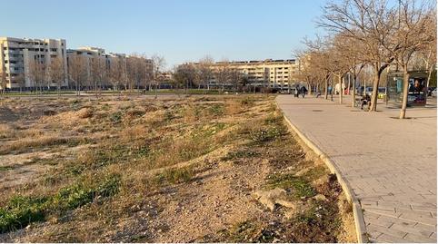 Foto 2 de Terreny industrial en venda a Carrera de la Camisera, S/n, Miralbueno, Zaragoza