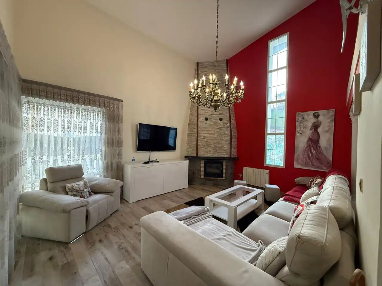 Casa con piscina en venta en Barrio Sámano, imagen 17