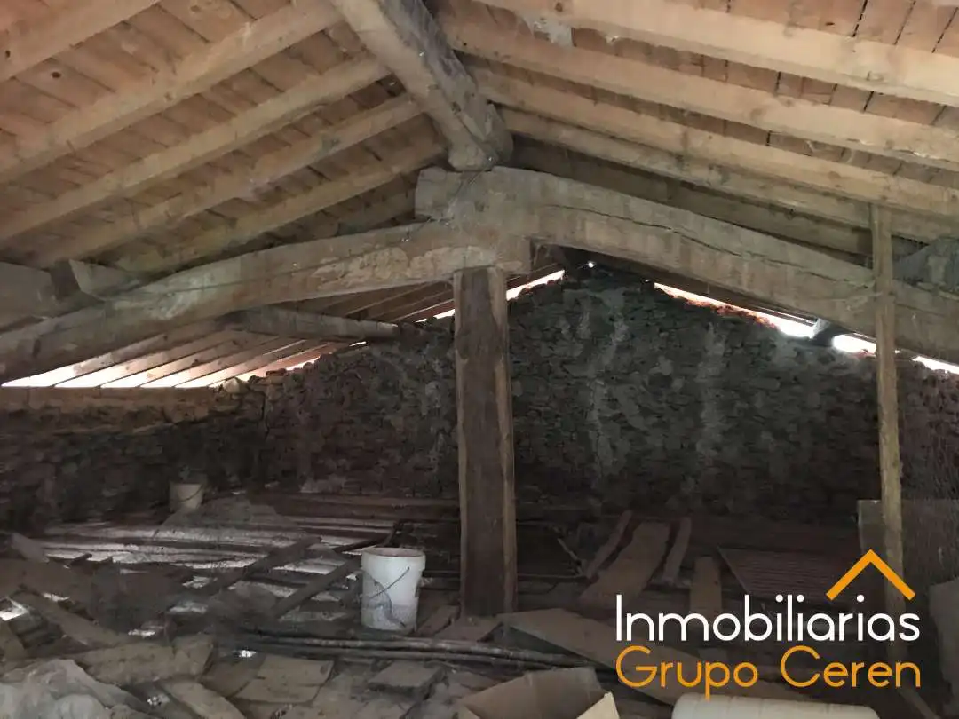 Edifici en venda a Ezcaray