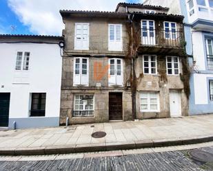 Vista exterior de Casa o xalet en venda en Santiago de Compostela  amb Terrassa