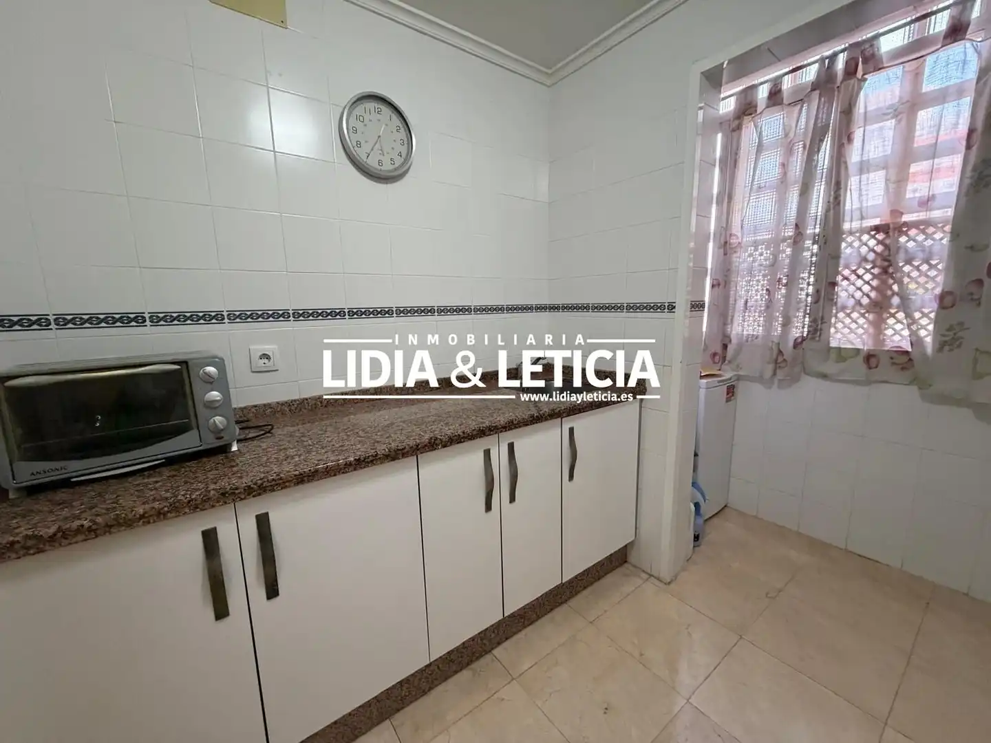 Cocina de Piso en venta en Sevilla