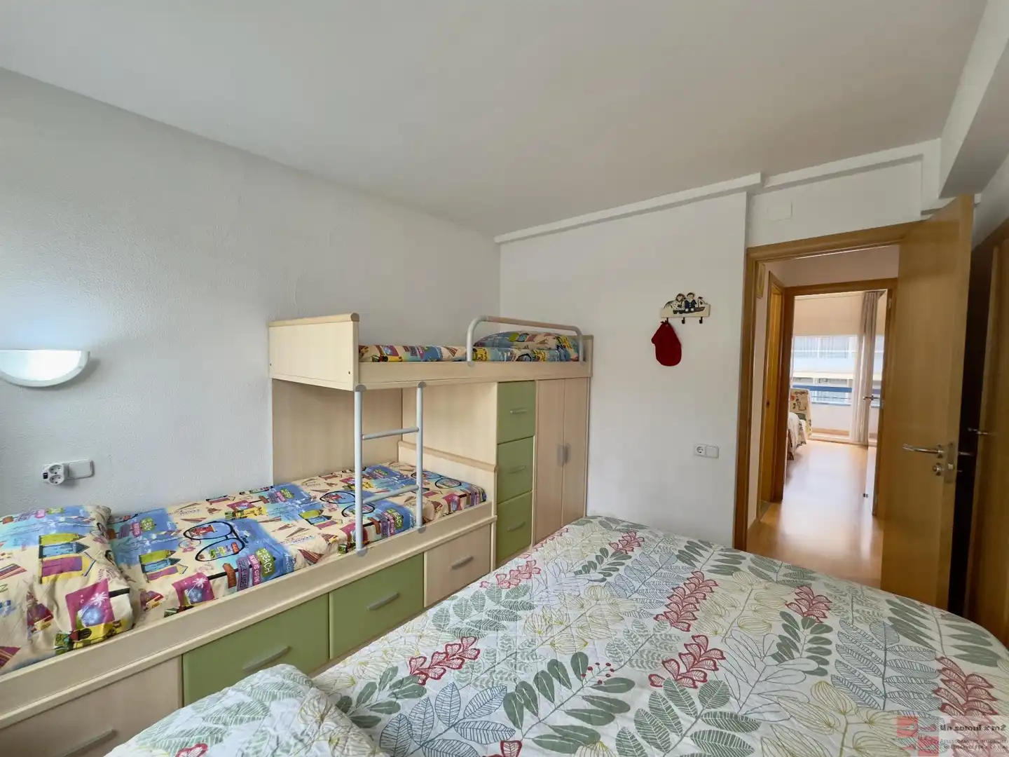 Schlafzimmer von Wohnungen zum Verkauf in Castell d'Aro, Platja d'Aro i s'Agaró mit Klimaanlage, Heizung und Terrasse