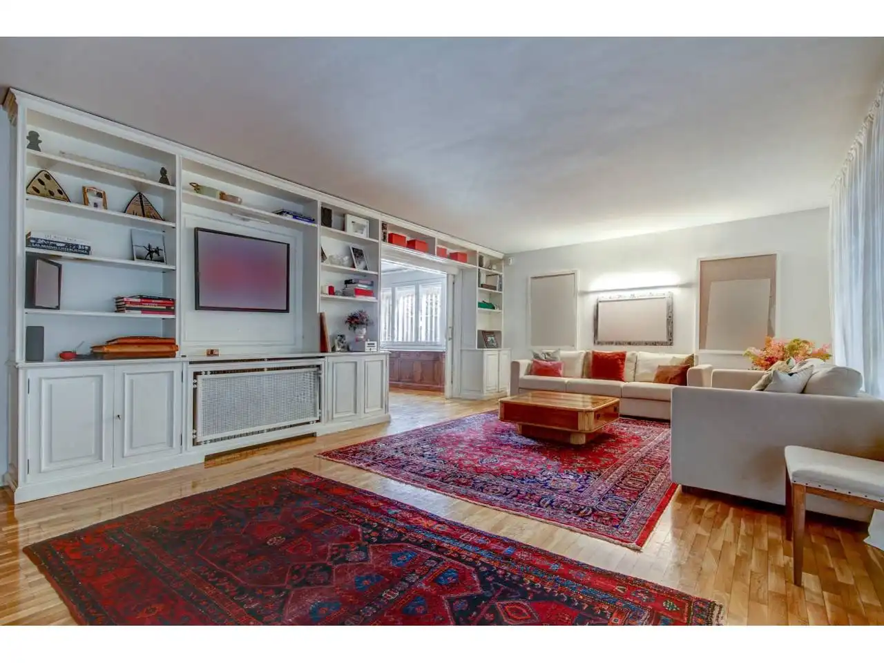 Flat with terrace for sale in Calle Raset, imagen 2