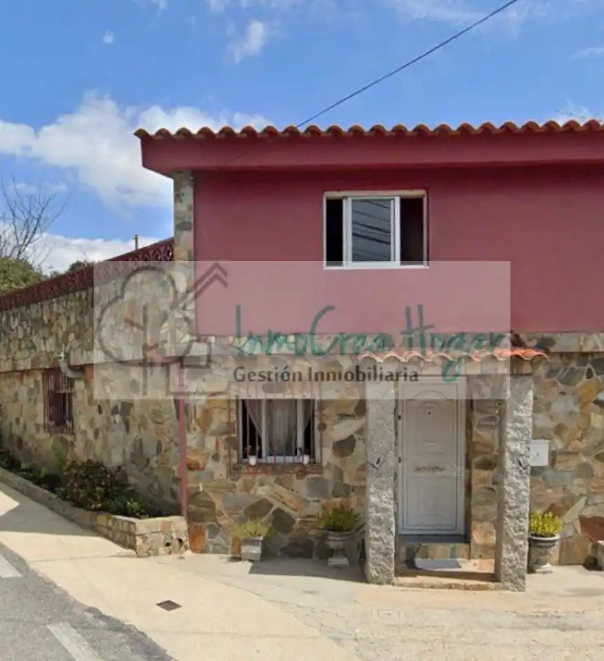 Casa en venda a Valadares - Beade
