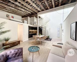 Living room of Attic for sale in  Barcelona Capital  with Air Conditioner, Terrace and Balcony