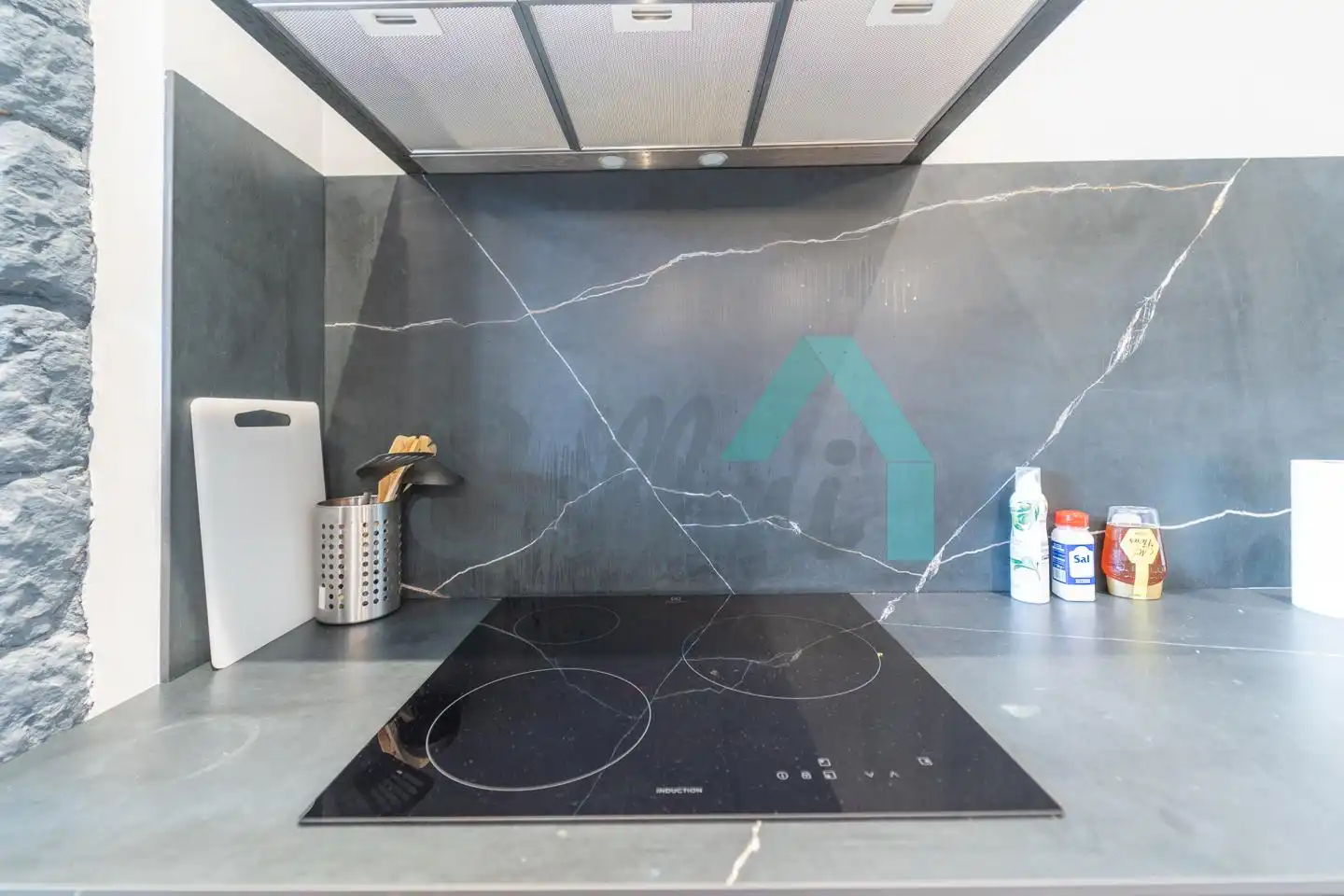 Küche von Wohnung zur untervermieten in Oviedo  mit Klimaanlage, Heizung und Privatgarten