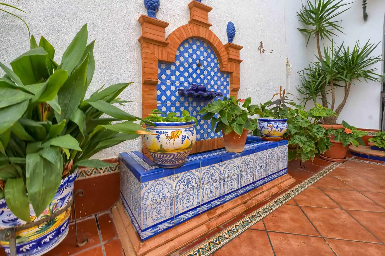 Garden of Houses for sale in Espartinas  with Air Conditioner, Private garden and Terrace