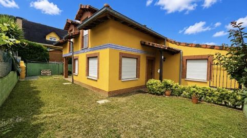 Foto 4 de Casa o xalet en venda a Barrio Barrio Casar, Escobedo, Camargo