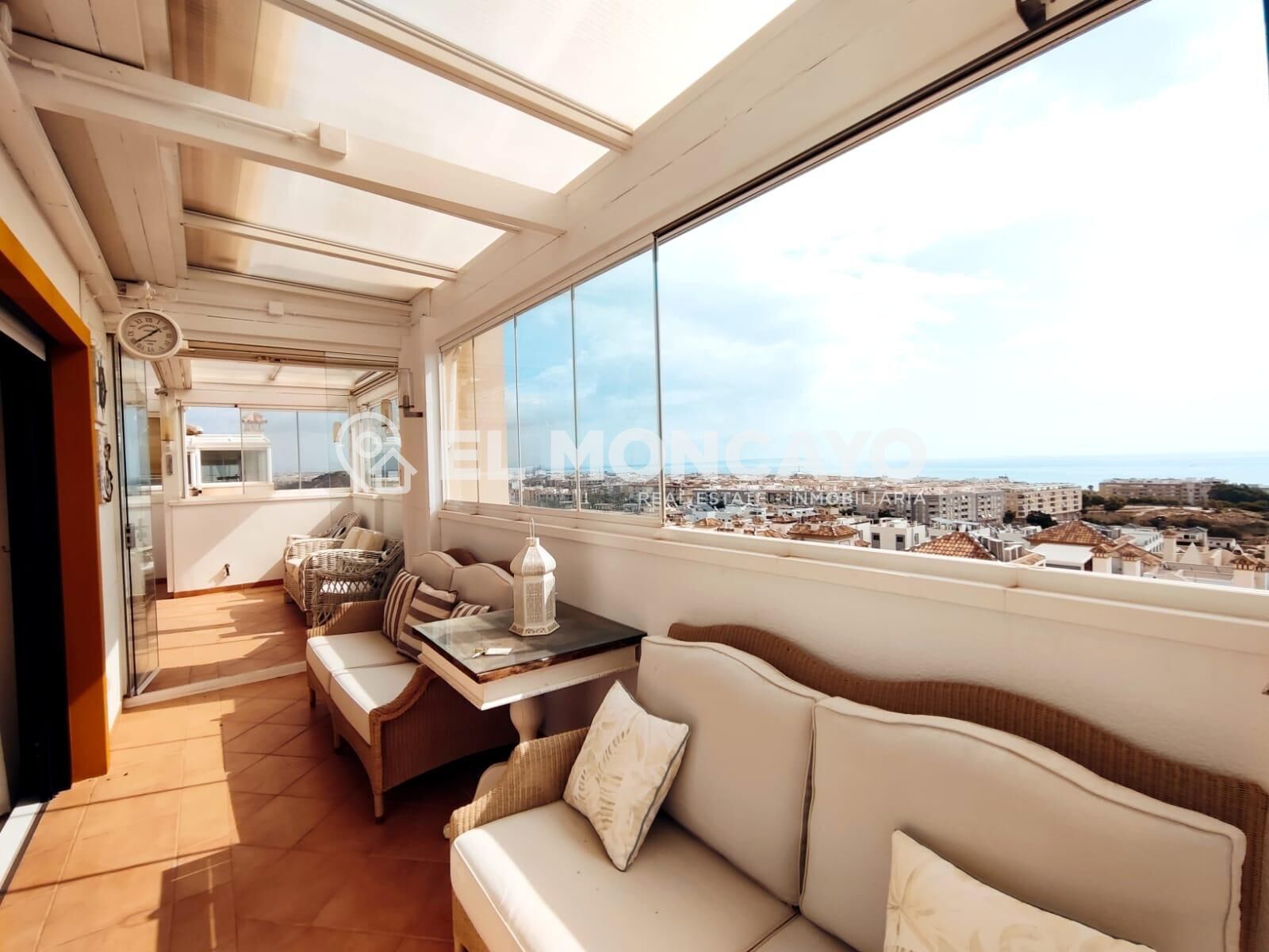 Terrace of Attic for sale in Guardamar del Segura  with Air Conditioner, Heating and Private garden