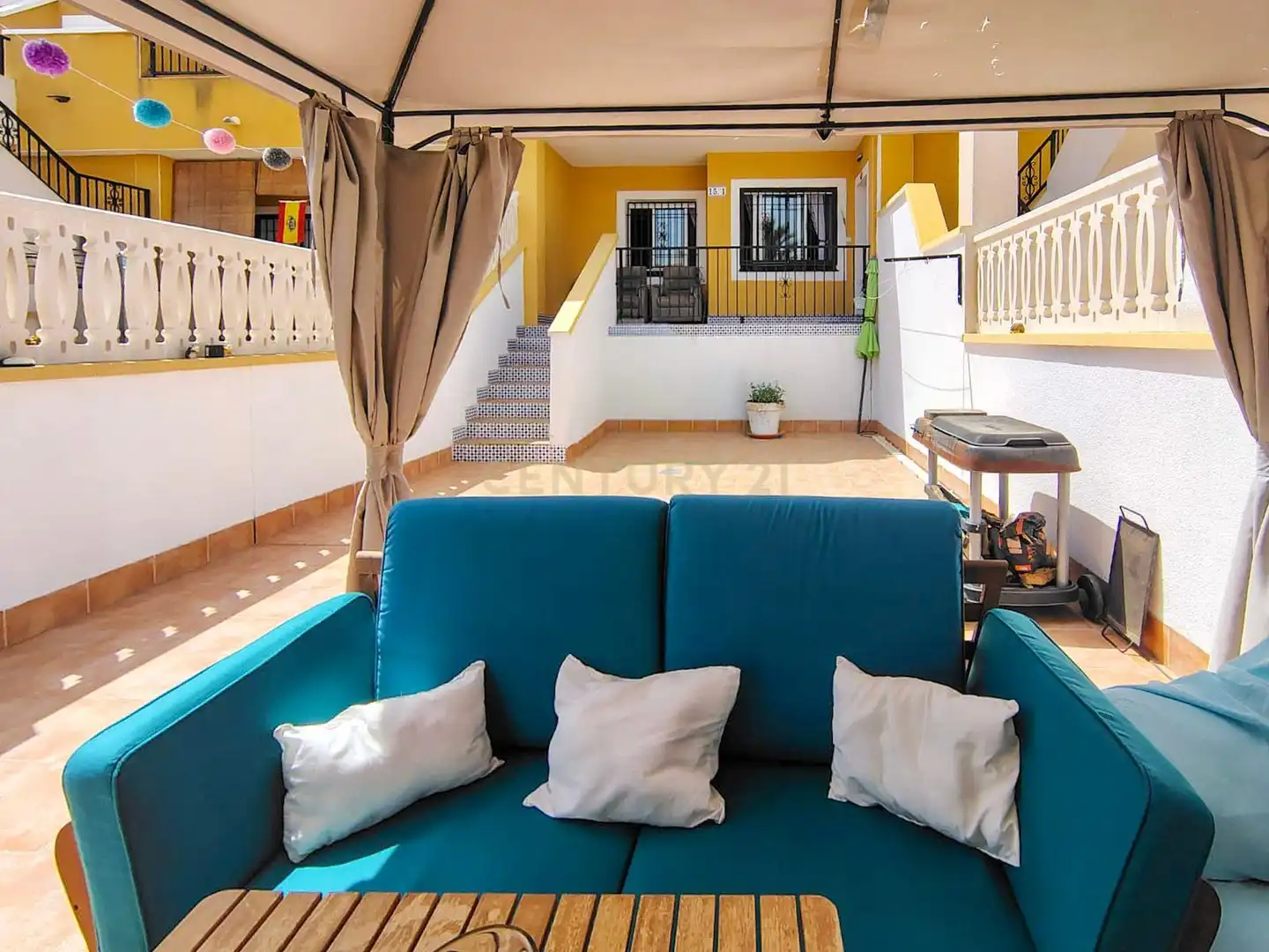 Terrace of Apartments for rent in Elche / Elx  with Air Conditioner, Oven and Washing machine