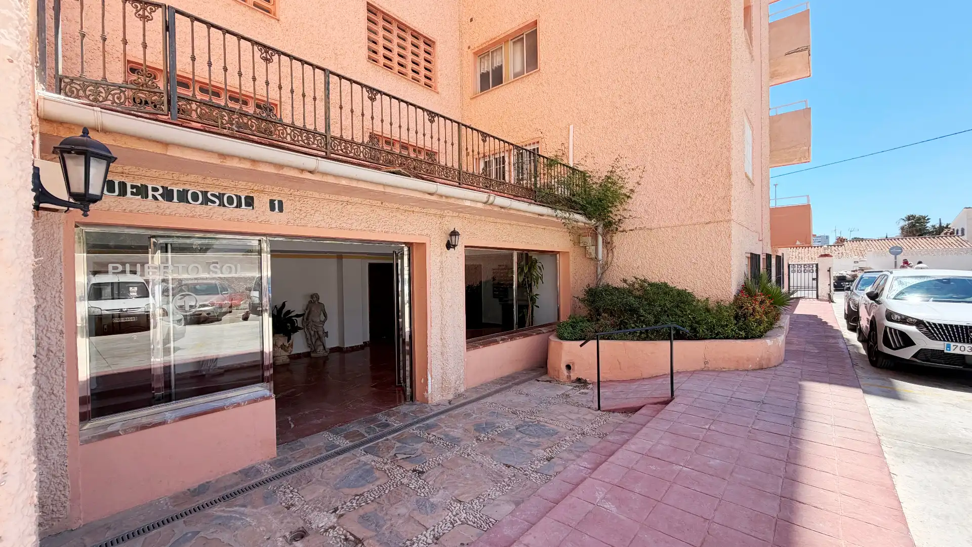 Außenansicht von Wohnung zum Verkauf in Benalmádena mit Gemeinschaftspool