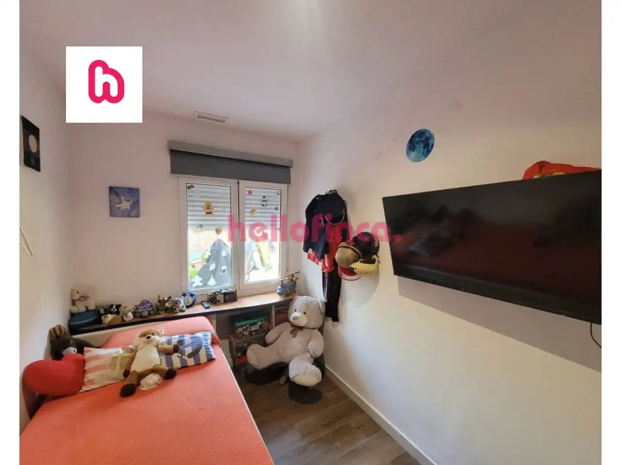 Bedroom of Flat for sale in Vilanova i la Geltrú  with Air Conditioner, Heating and Private garden