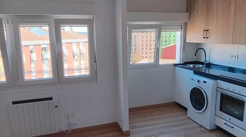 Foto 5 de Piso en venta en Calle Gutiérrez Herrero, 5, Versalles, Avilés