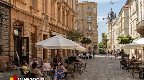Foto 3 von Geschaftsraum zur ubertragung in Calle del Poeta Joan Maragall, Castillejos - Cuzco, Madrid Capital
