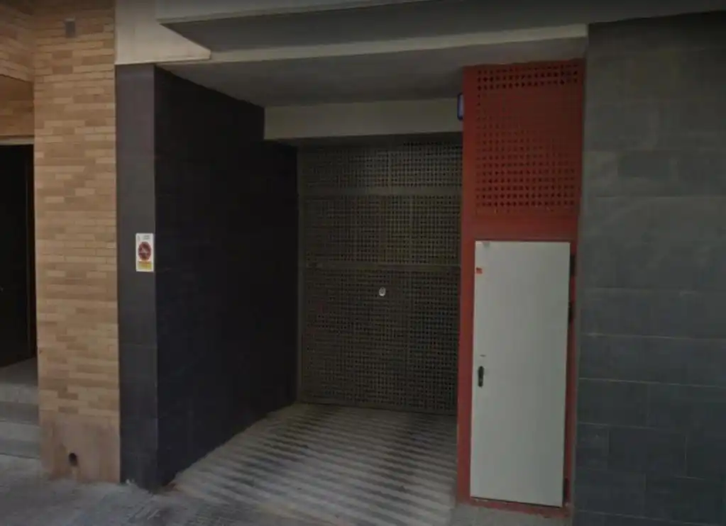 Parking avec ascenseur à vendre à POBLE NOU DEL DELTA, imagen 4