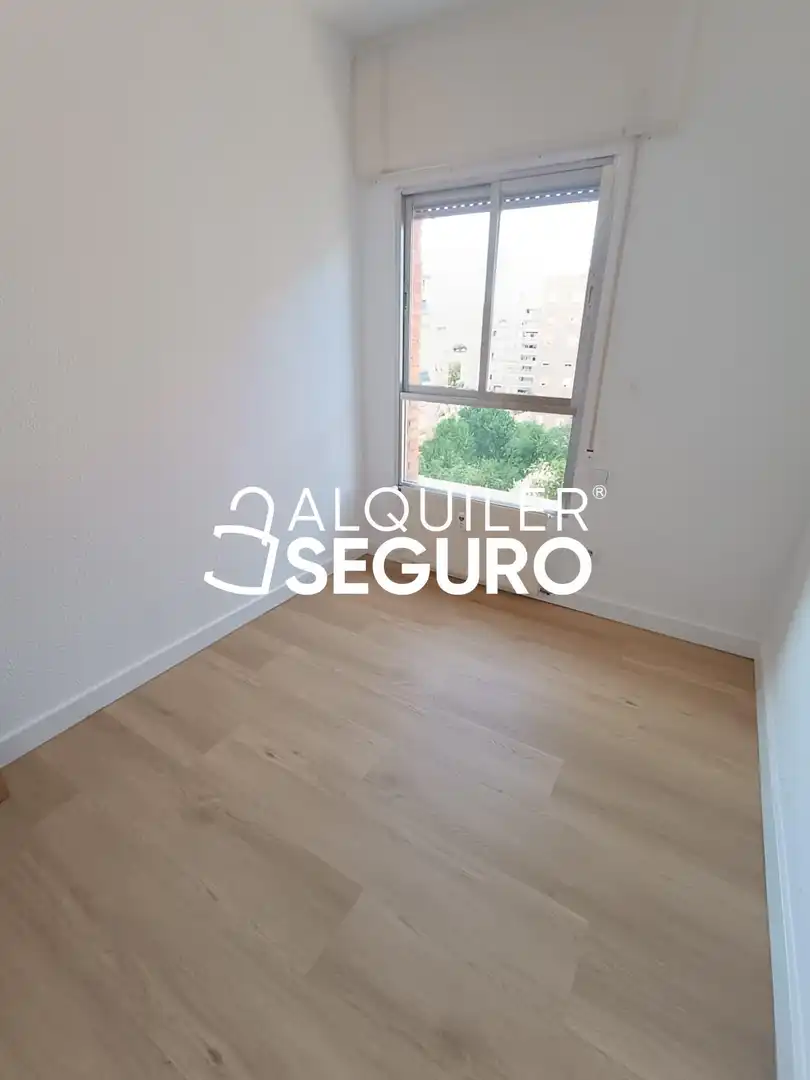 Flat for rent in Polonia, El Carrascal