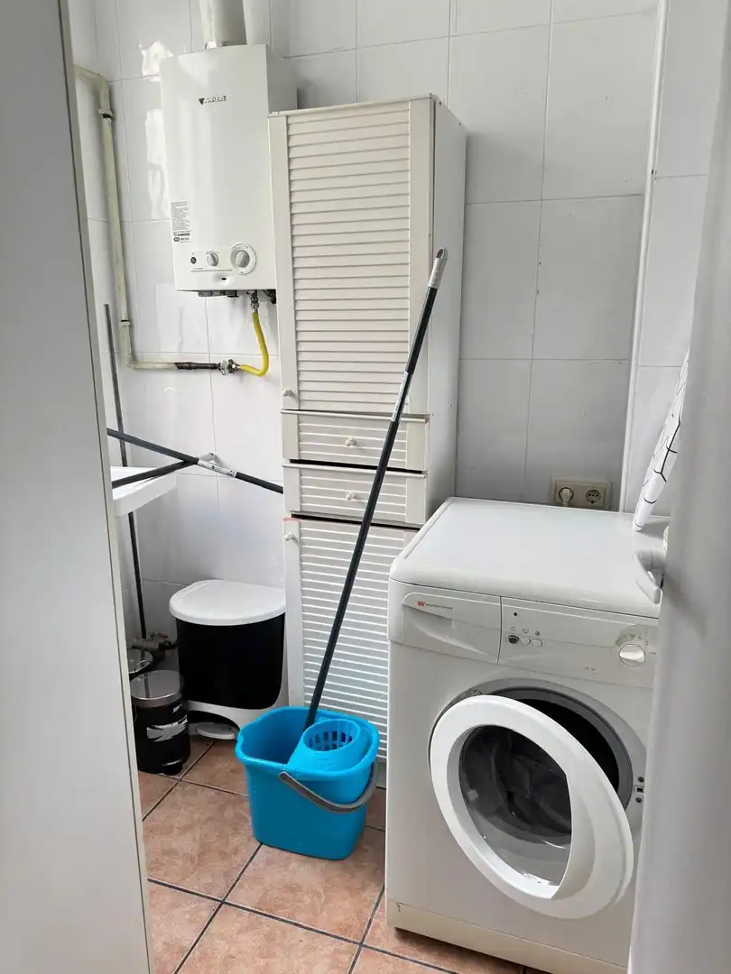 Bany de Pis de lloguer en Murcia amb Aire condicionat, Moblat i Balcó