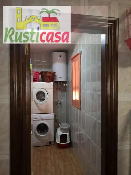 Baño de Piso en venta en Bailén con Aire acondicionado, Terraza y Trastero