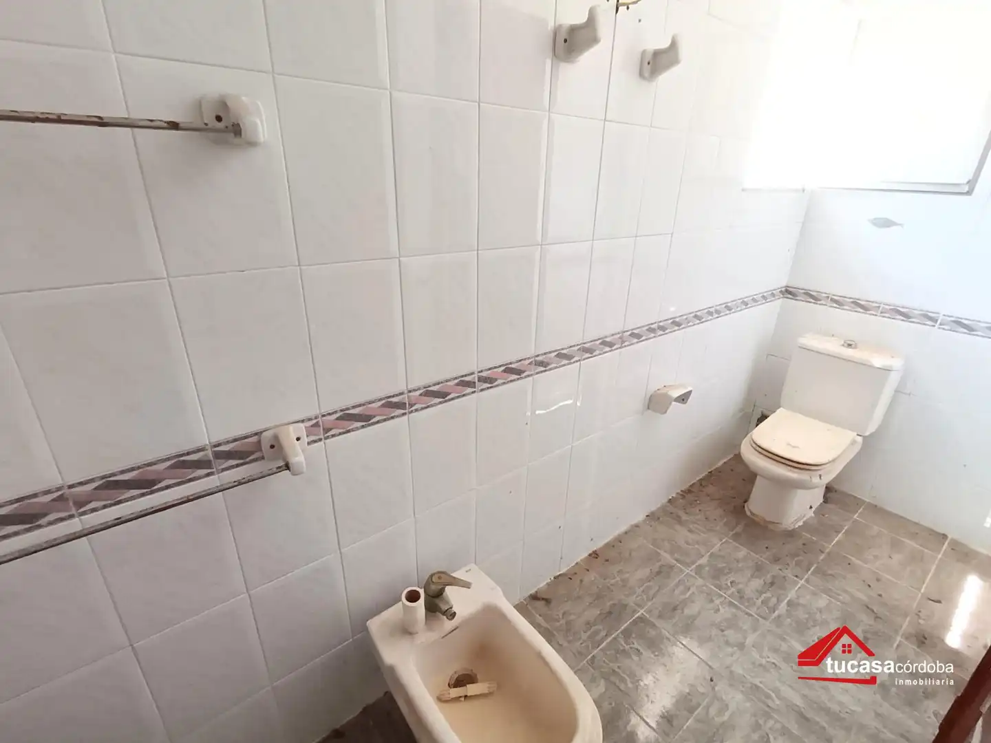 Bany de Finca rústica en venda en Córdoba amb Traster