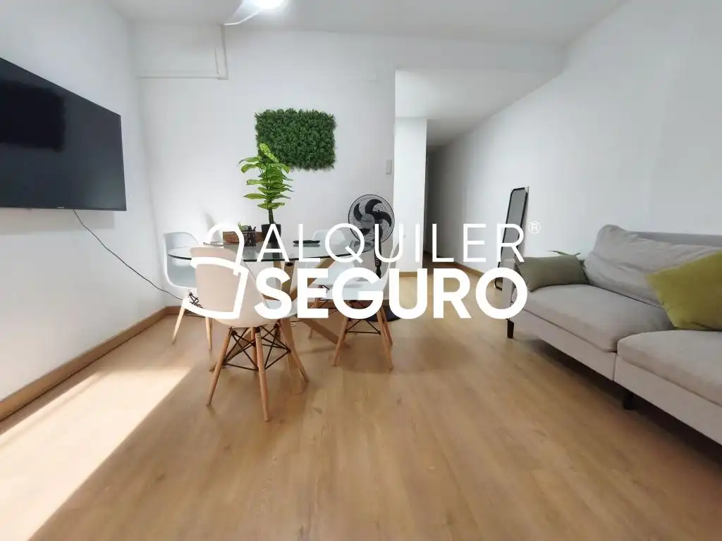 Sala d'estar de Pis de lloguer en Alicante / Alacant amb Terrassa i Moblat