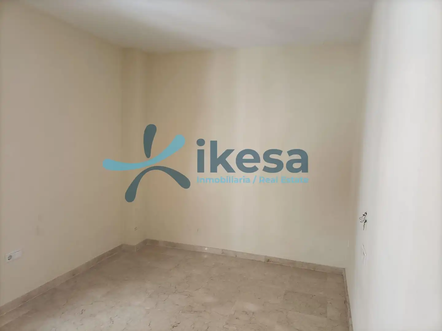 Flat for sale in Lucena  with Community pool