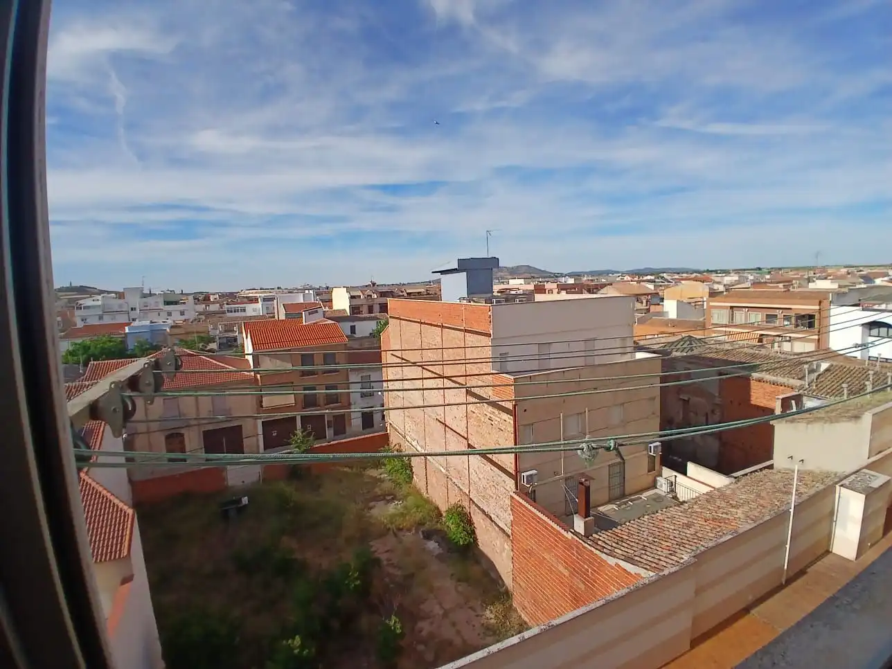 Außenansicht von Wohnungen zur Miete in Valdepeñas mit Klimaanlage, Heizung und Parkett