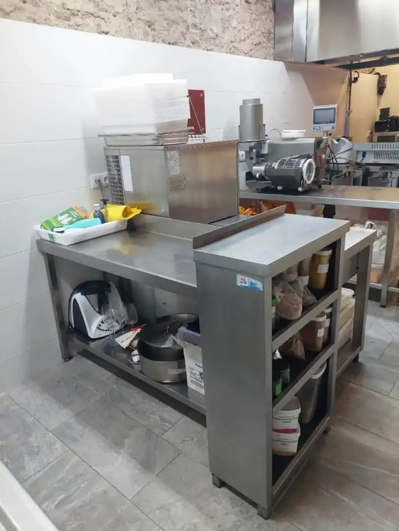 Local comercial de lloguer a Calella, imagen 5