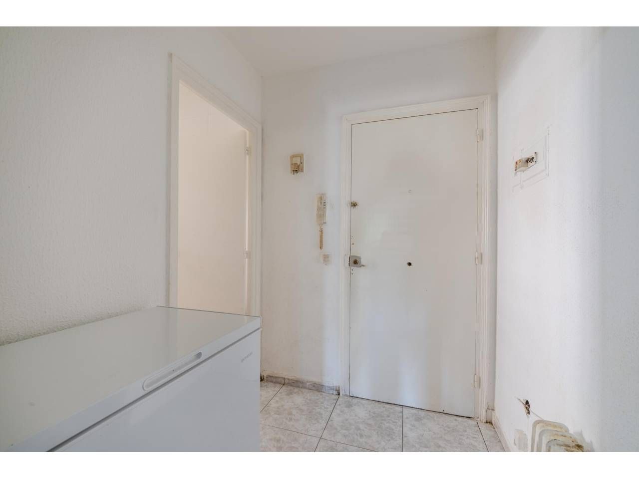 Piso en venta en Girona Capital con Calefacción y Balcón