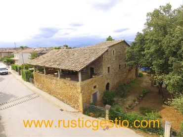 Maison rustique à vendre à Serinyà