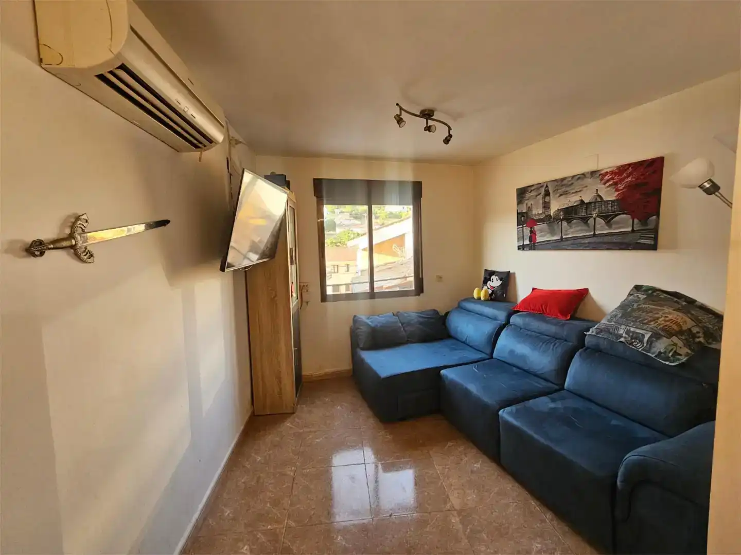 Sala d'estar de Casa adosada en venda en Salobre amb Aire condicionat, Rentadora i Microones