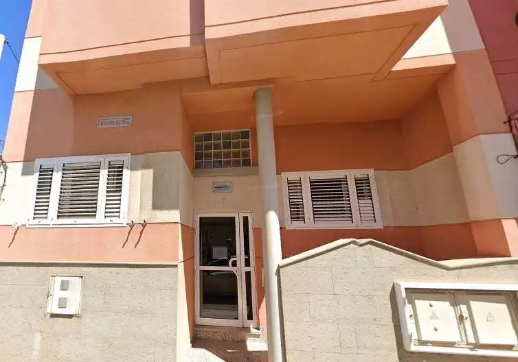 Vista exterior de Piso en venta en Ingenio