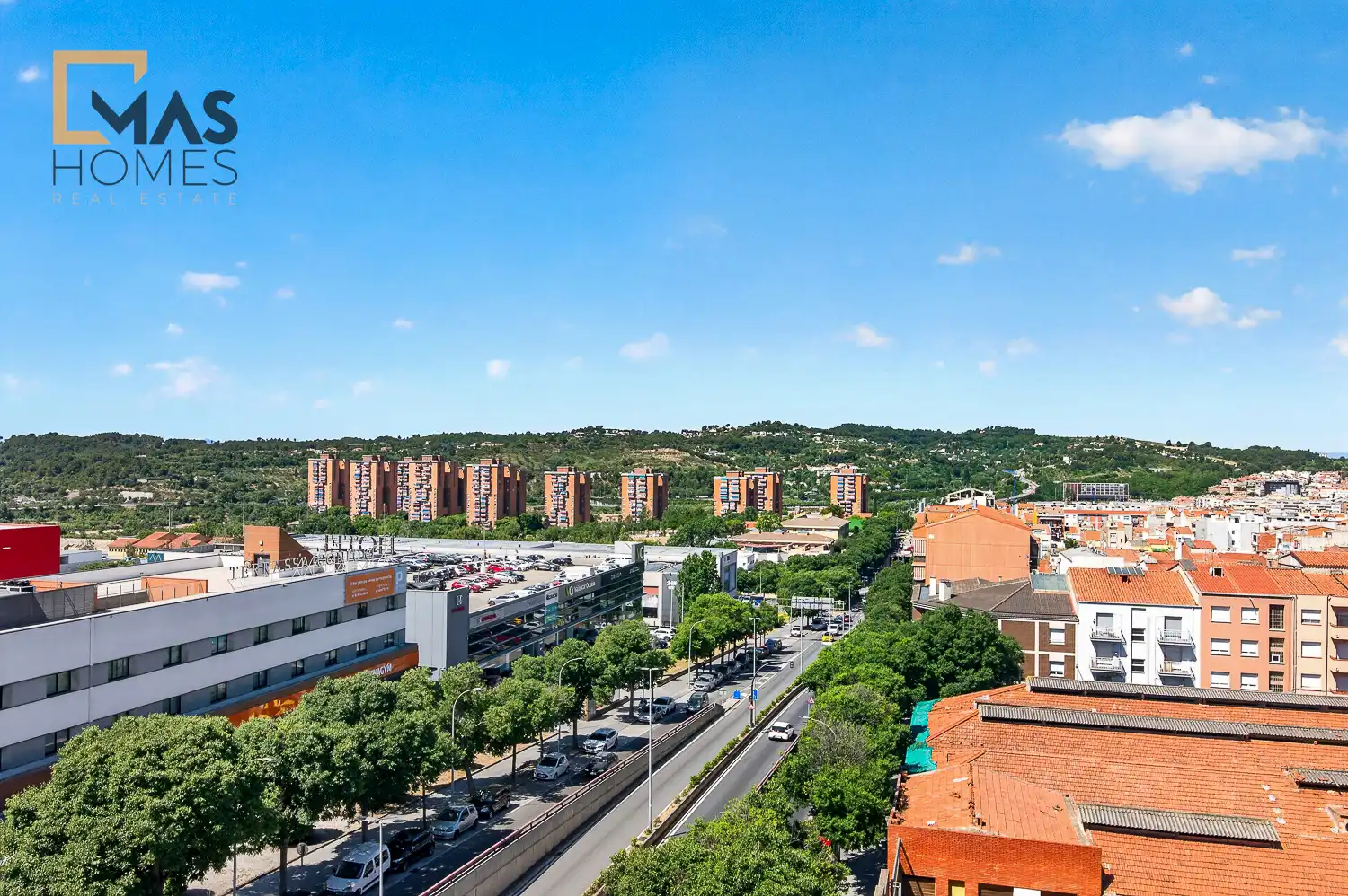 Außenansicht von Wohnung zum Verkauf in Terrassa mit Klimaanlage, Heizung und Terrasse