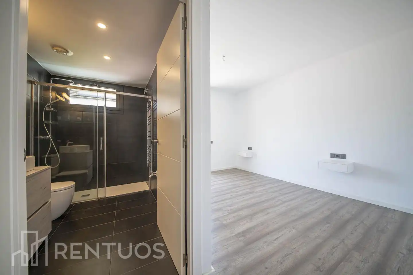 Bedroom of Flat for rent in Badalona  with Air Conditioner, Heating and Parquet flooring